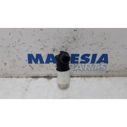 Peugeot - 307 - Scheibensprüherpumpe vorne