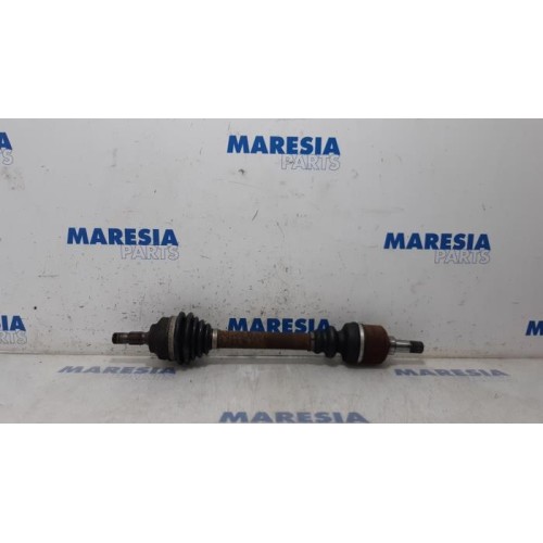 Peugeot - 307 - Aandrijfas links-voor