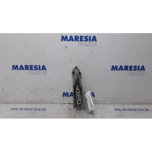 Fiat - Scudo - Bonnet Hinge
