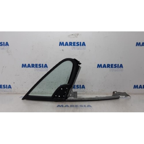 Peugeot - 307 - Quarter light, front right