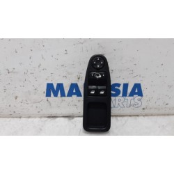 Fiat - Scudo - Multi-functional window switch