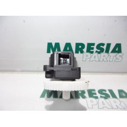 Peugeot - 3008 - Heater valve motor