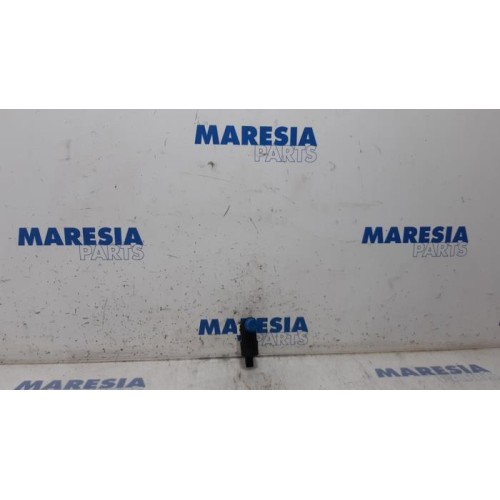 Citroen - C3 - Windscreen washer pump