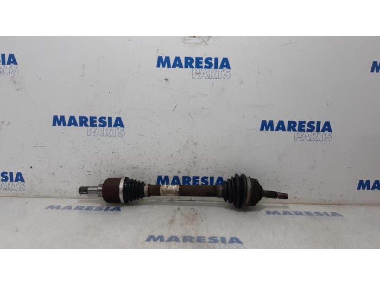 Citroen - C3 - Aandrijfas links-voor