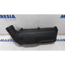 Peugeot - 5008 - Air box