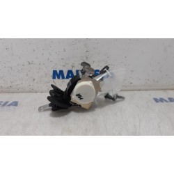Peugeot - 5008 - Rear seatbelt, centre