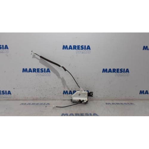 Peugeot - 5008 - Front door lock mechanism 4-door, right