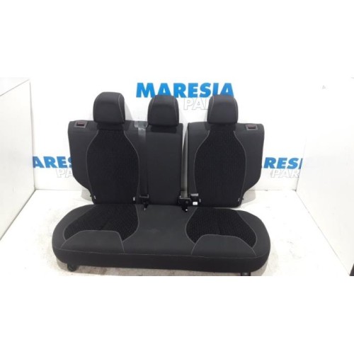 Citroen - C3 - Rear bench seat