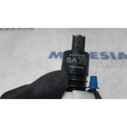 Peugeot - 5008 - Scheibensprüherpumpe vorne