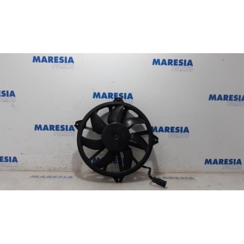 Peugeot - 5008 - Fan motor