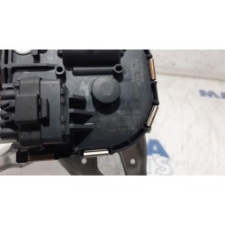 Peugeot - 5008 - Front wiper motor