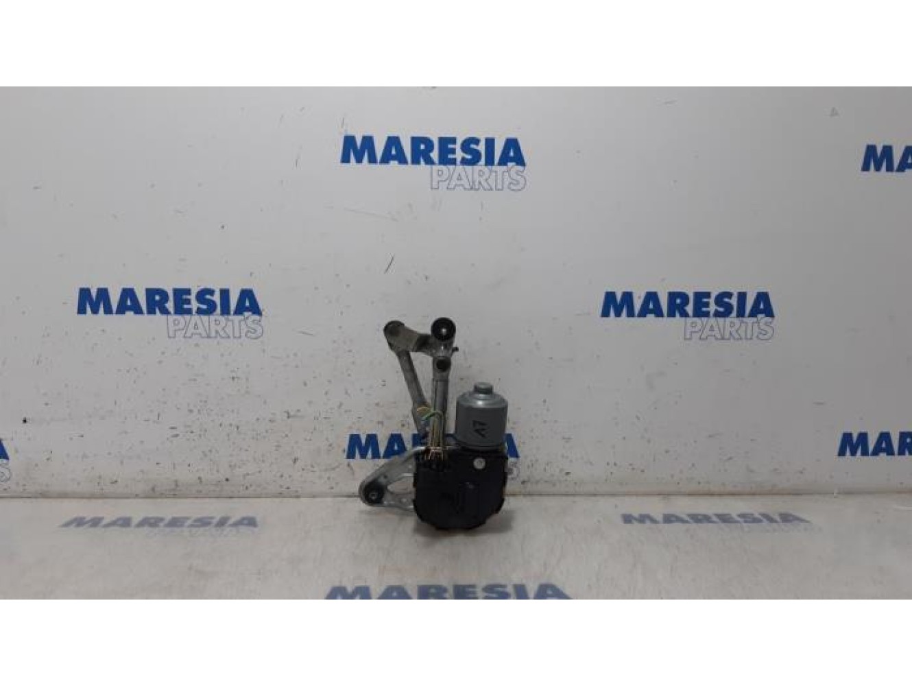 Peugeot - 5008 - Front wiper motor