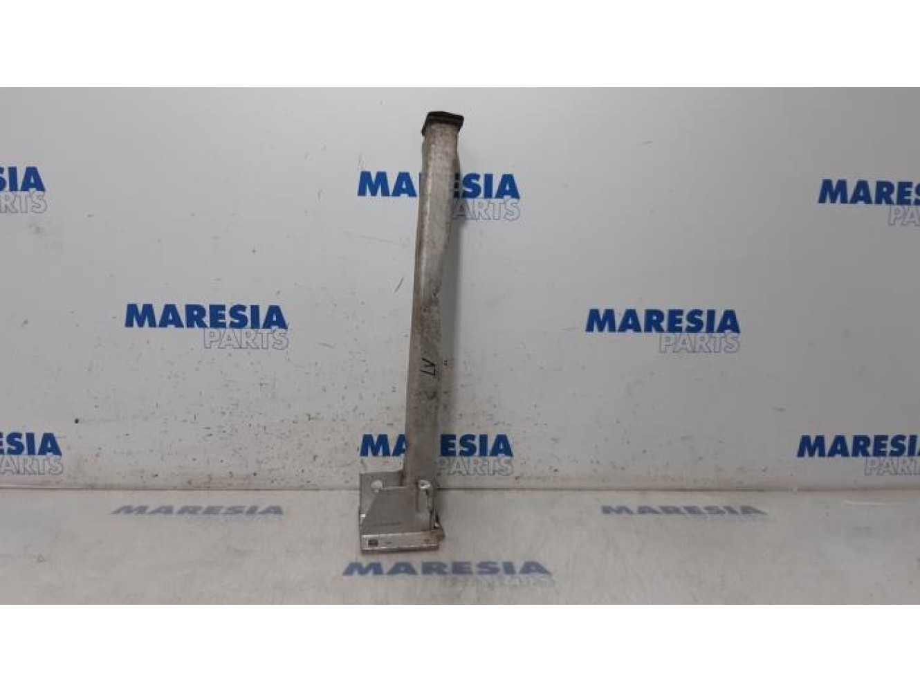 Peugeot - 5008 - Subframe
