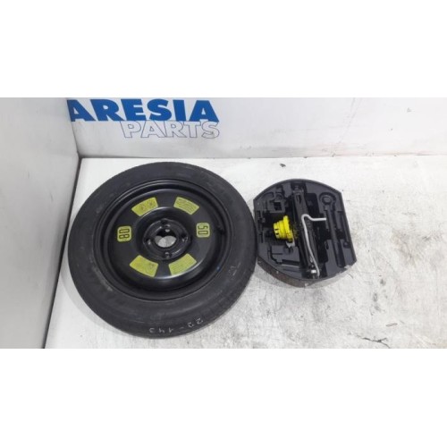 Citroen - C3 - Krikset + reservewiel