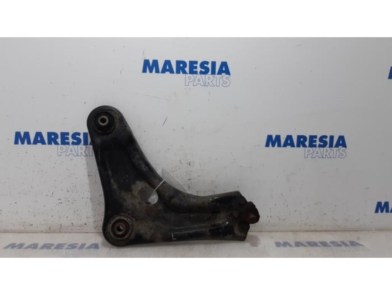 Peugeot - 207 - Front lower wishbone, left
