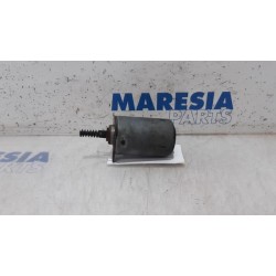 Peugeot - 207 - Camshaft adjuster