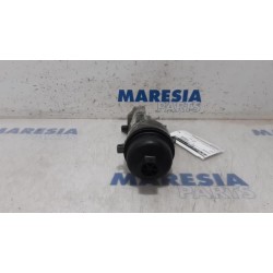 Peugeot - 207 - Oil filter holder