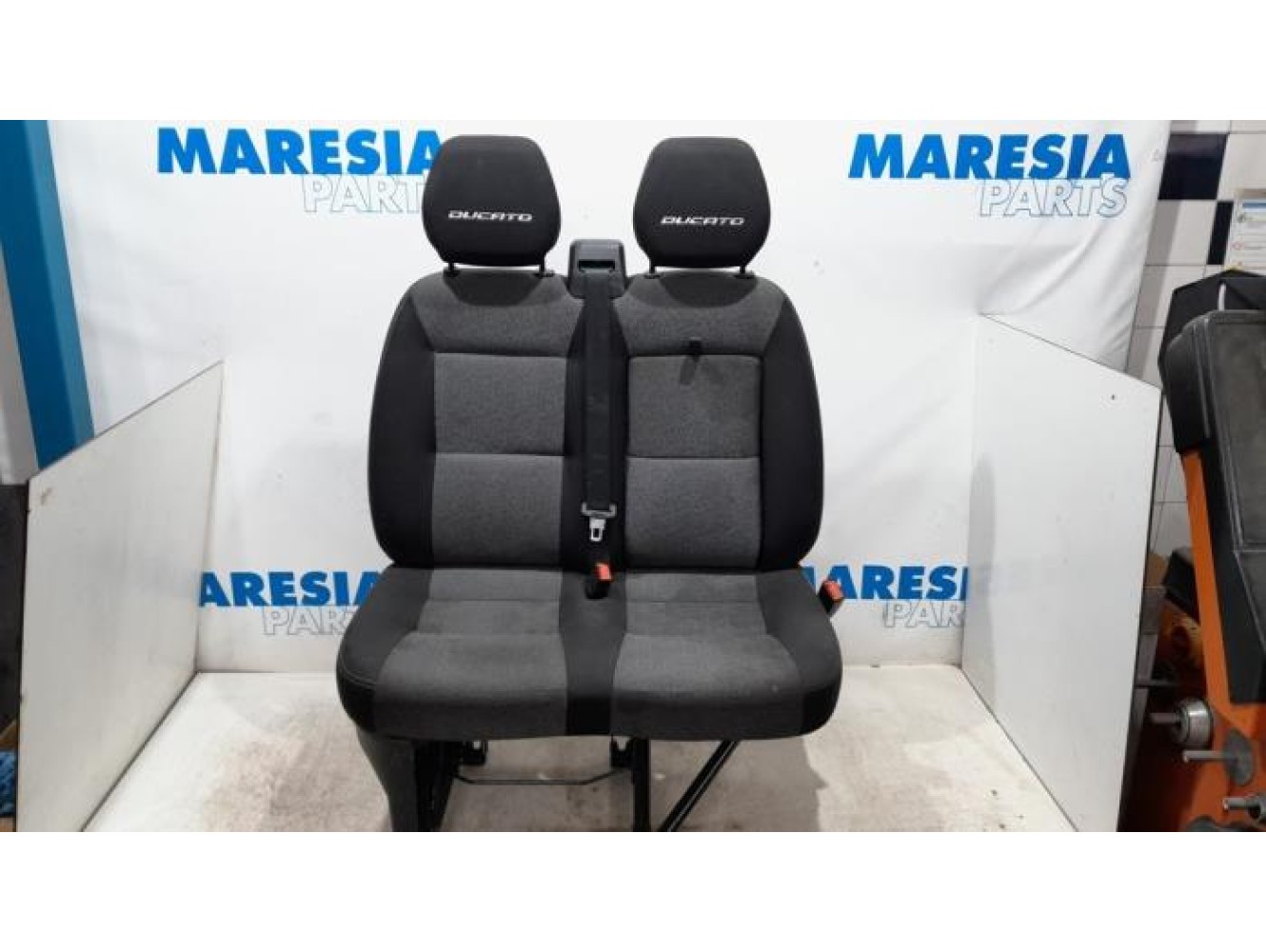 Fiat - Ducato - Banquette avant droit