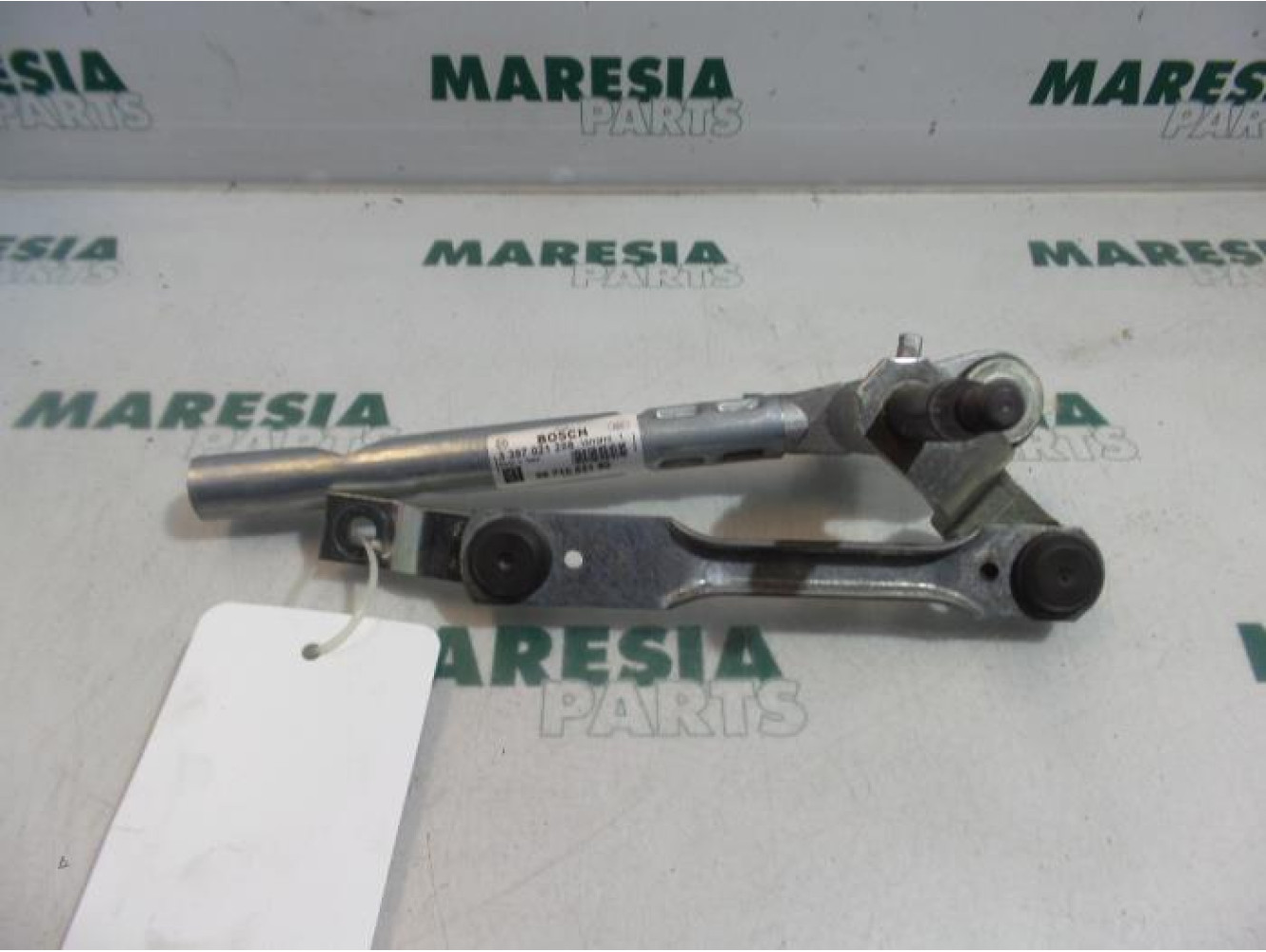 Peugeot - 3008 - Wiper mechanism
