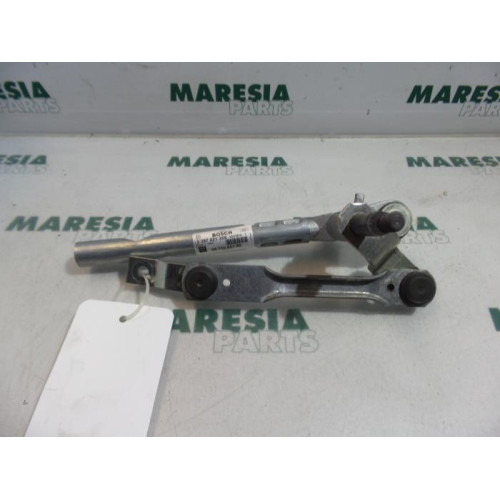 Peugeot - 3008 - Wiper mechanism