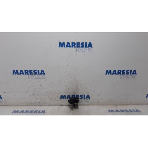 Citroen - C3 - Cooling fan resistor