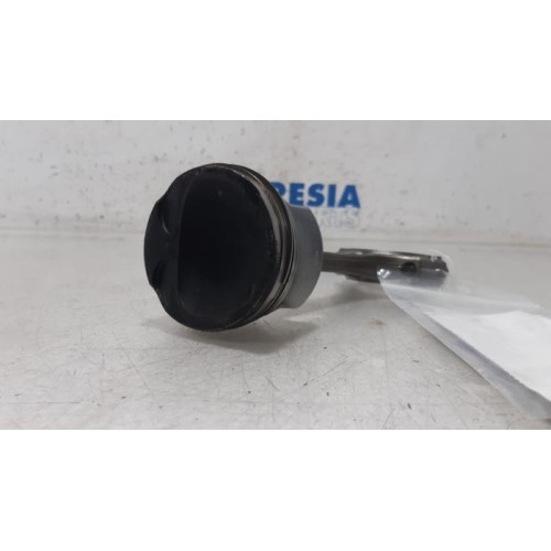 Renault - Megane - Piston