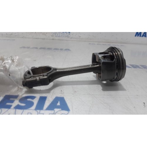 Renault - Megane - Piston