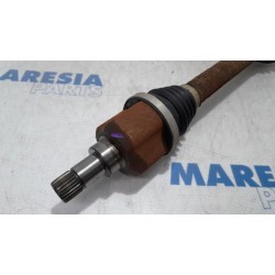 Peugeot - 207 - Aandrijfas links-voor