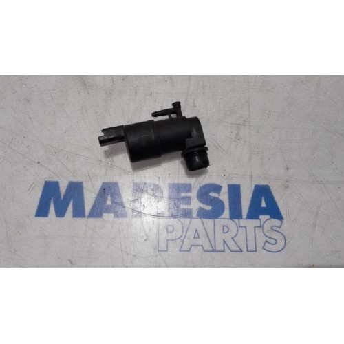 Peugeot - 207 - Windscreen washer pump