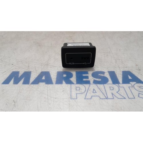 Fiat - Ducato - AUX / USB connection