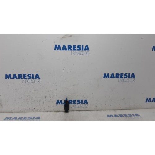 Fiat - Ducato - Windscreen washer pump