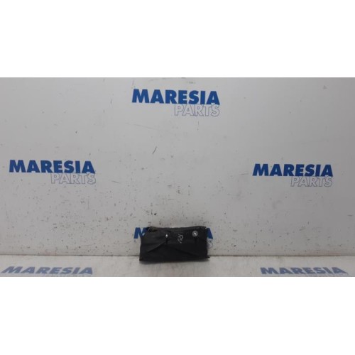 Citroen - C4 Grand Picasso - Seat airbag (seat)
