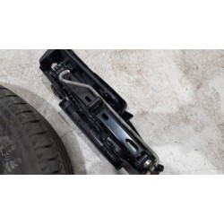 Renault - Kangoo - Krikset + reservewiel