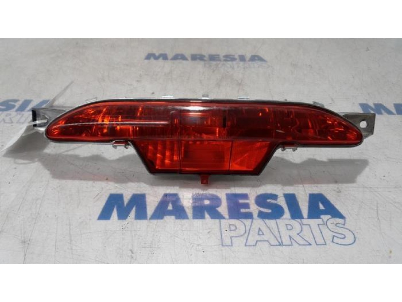 Peugeot - 208 - Rear fog light