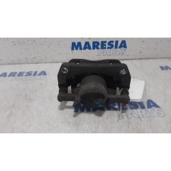 Renault - Kangoo - Front brake calliper, right