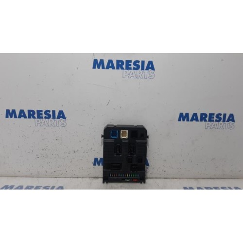 Peugeot - 207 - Fuse box