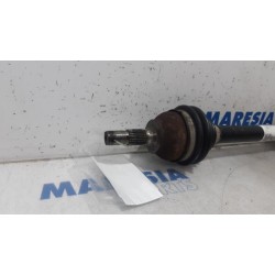 Peugeot - 208 - Front drive shaft, left