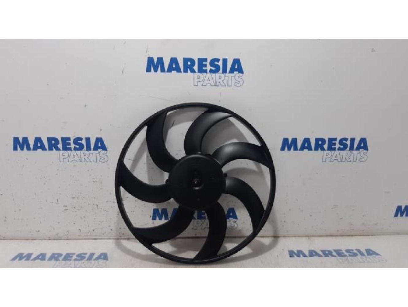 Peugeot - 208 - Fan motor