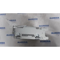 Peugeot - 208 - Radio