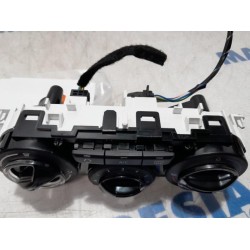 Peugeot - 208 - Heater control panel