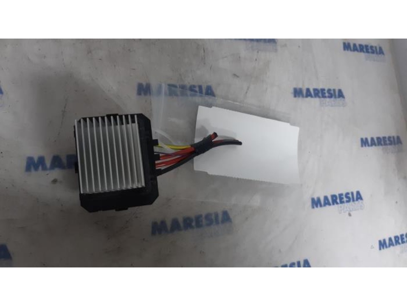 Peugeot - 208 - Heater resistor
