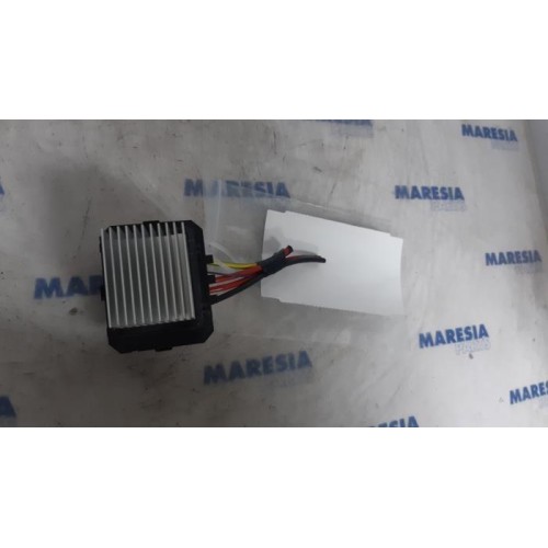 Peugeot - 208 - Heater resistor