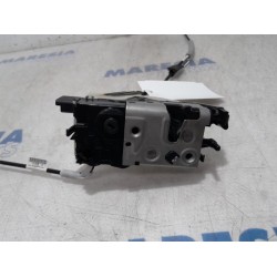 Peugeot - 208 - Front door lock mechanism 4-door, right