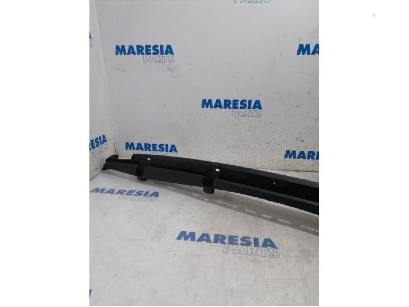 Renault - Kangoo - Bumperframe achter