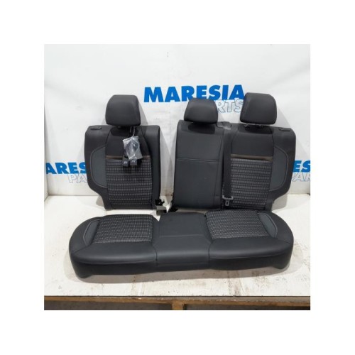 Peugeot - 208 - Rear bench seat