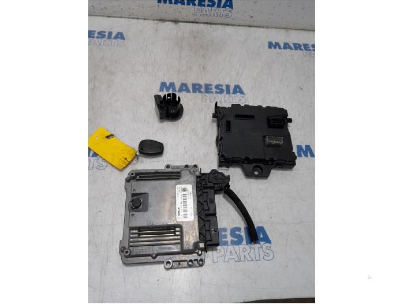 Renault - Kangoo - Engine management computer