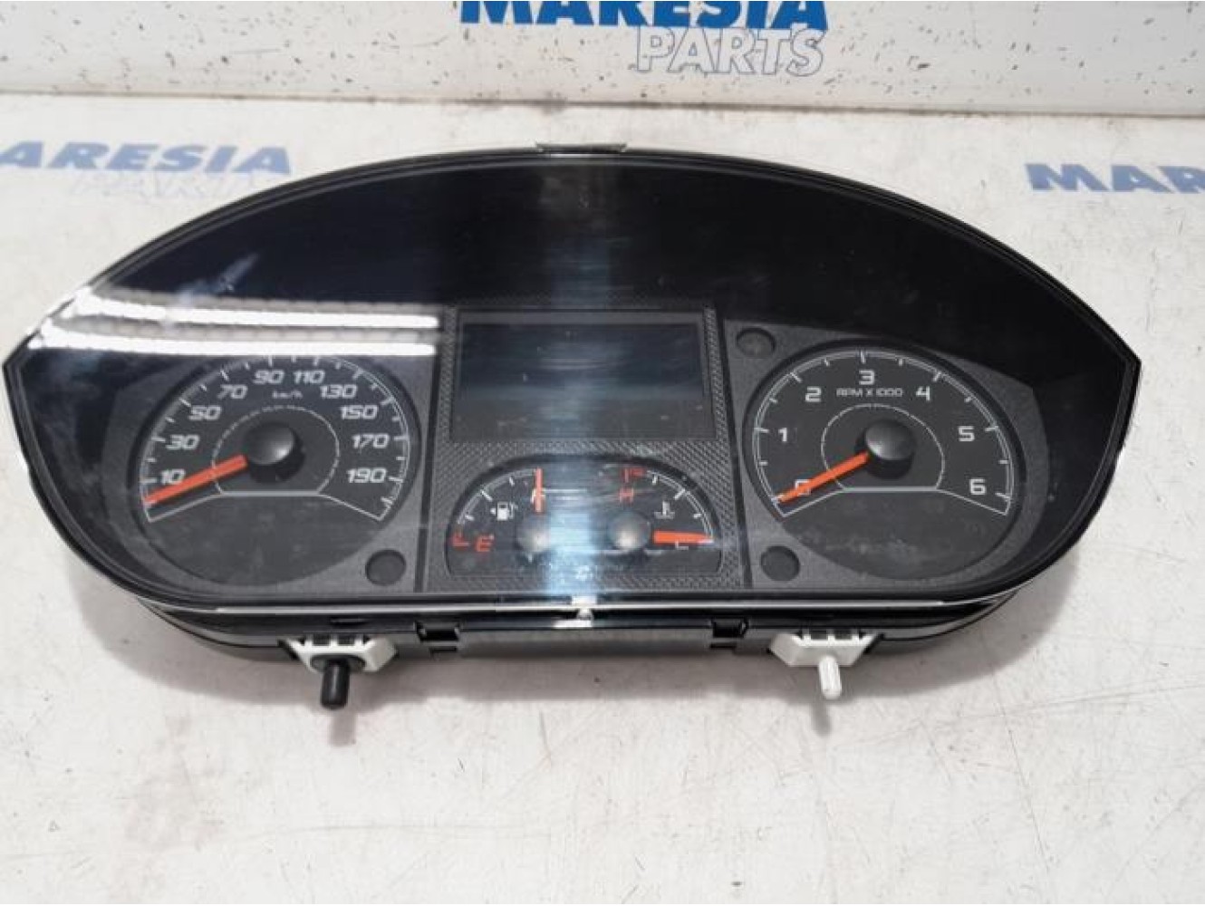 Peugeot - Boxer - Instrument de bord