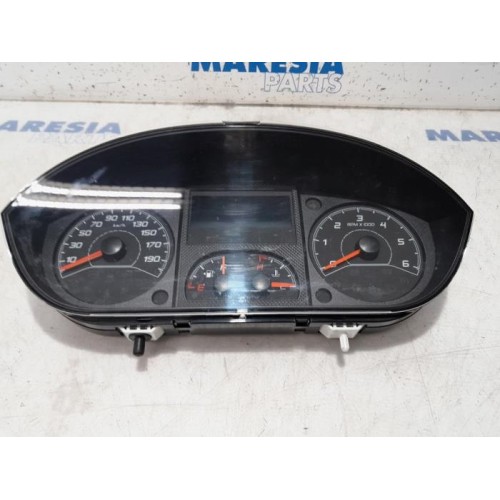 Peugeot - Boxer - Instrument de bord