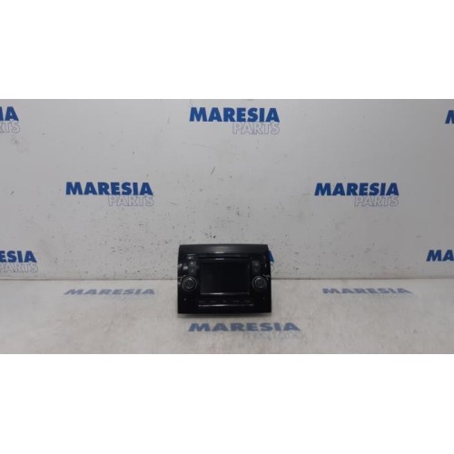 Peugeot - Boxer - Radio CD Speler
