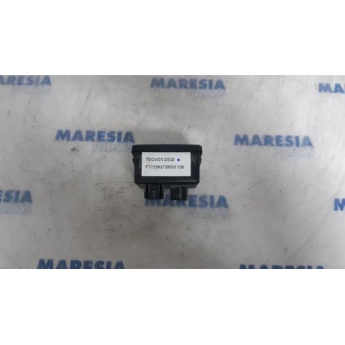 Peugeot - Boxer - AUX / USB connection